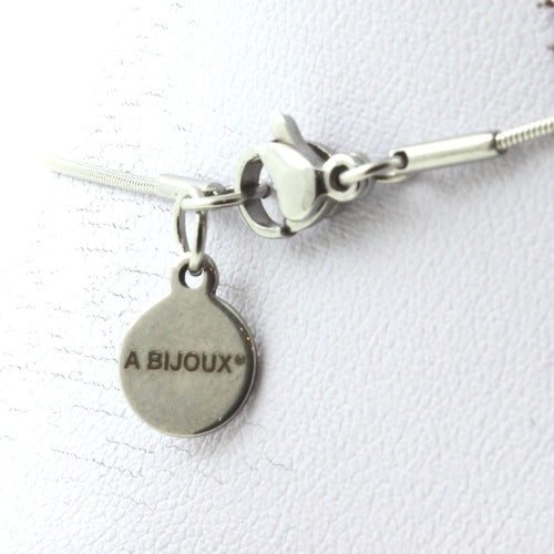 Collier Howlite des États-Unis 15 perles. Chaîne en acier inoxydable